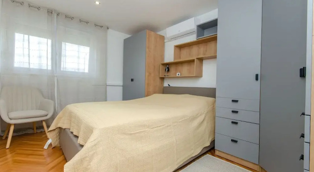 Апартаменты Sunny City Apartment