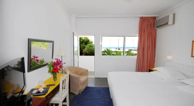 Двухместный номер Standard с балконом и с видом на море Hotel Vasco Da Gama