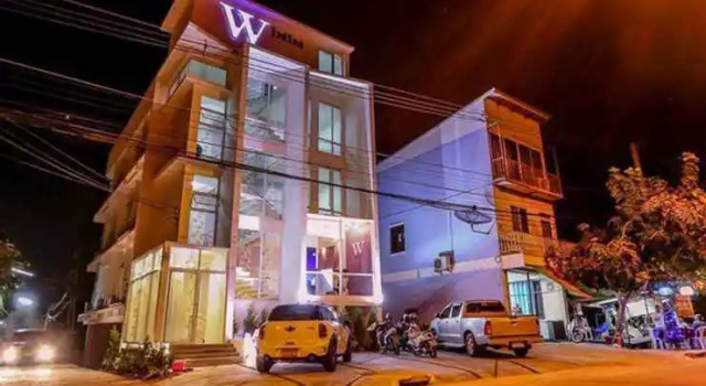 White Ville Apartment, Забронировать Апартаменты/квартира Отели Пхетчабун с парковкой, Парковка