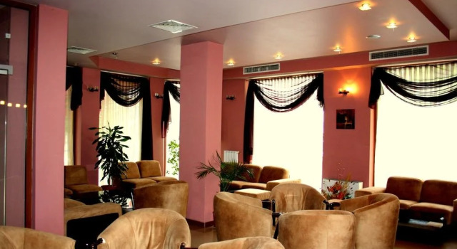 Hotel Elegant, Book Hotel Karnobat 
