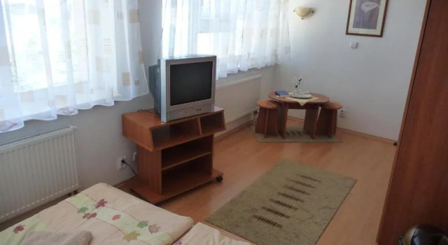 Hotel Štadión, Rezerwuj Hotel Hotele w Košický kraj z parkingiem, Parking