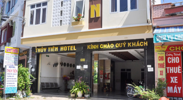 Thuy Tien Hotel, Забронировать Отель Отели Куинён с парковкой, Парковка