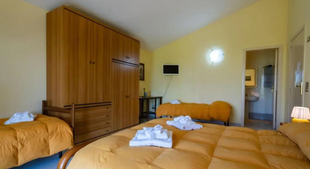 Четырёхместный номер Deluxe Villa Brunella