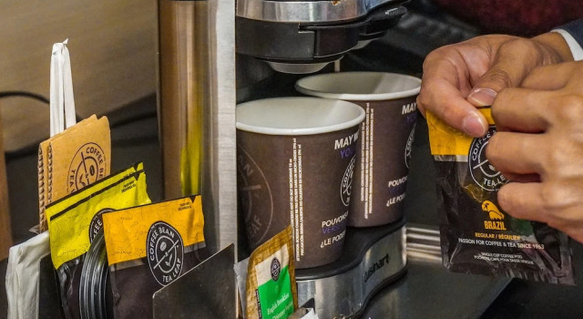 Полулюкс Hilton Vancouver Airport