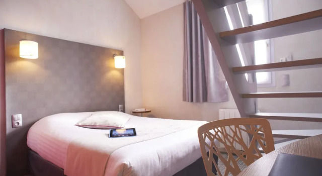 Семейный номер Standard Hotel Restaurant Du Parc Saumur Logis Elégance