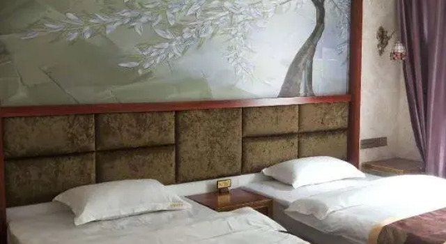 Li Huangjinlin Homestay, Buchen Sie Hotel Ngawa 