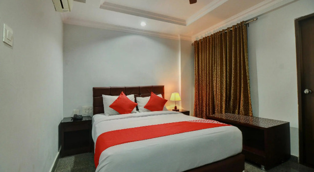 Capital O 22439 Ratna Forever, Rezervovat Hotel Nitte Bangalore