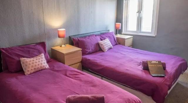 The Bell Hotel, Rezervați Hotel Hoddesdon 