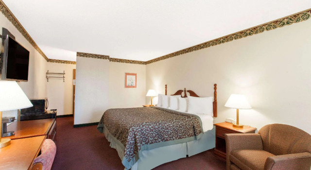 Двухместный номер Standard Days Inn by Wyndham Erick