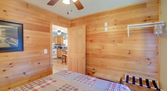 < 1/2 Mi to Damascus Town Park: Cozy Cabin w/ Deck, Reserva ahora Casa o chalet Damascus Virginia