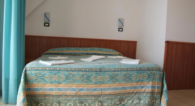Четырёхместный номер Standard с балконом и с видом на море Hotel San Remo - All Inclusive - Fronte Mare - Spiaggia Privata