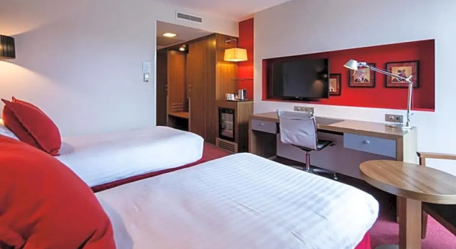 Номер Superior Holiday Inn University Plaza-Bowling Green by IHG