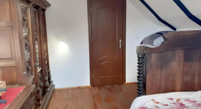 5 bedrooms chalet with city view enclosed garden and wifi at Busteni 1 km away from the slopes