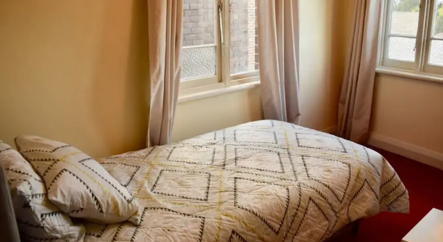 Comfortable 3 Bedroom Apartment In Trendy Haberfield