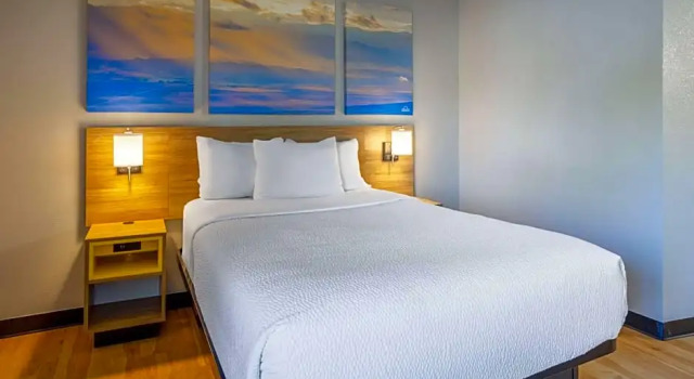 Standard Zimmer Days Inn by Wyndham Pleasant Prairie Kenosha