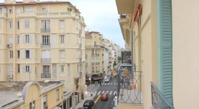 Nice Booking- Le Palais Provençal-Balcon, Забронировать Отель Отели Ниццы с парковкой, Парковка