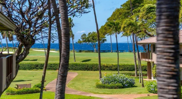 Номер Standard с частичным видом на океан Kaanapali Maui at the Eldorado by OUTRIGGER - Select Your Unit