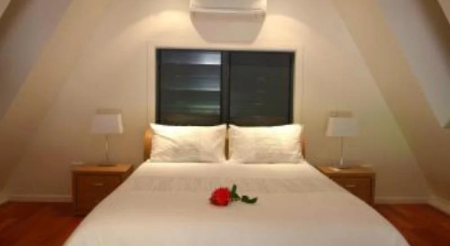 Canopy Chalets, Boek Chalet Nelly Bay Magnetic Island