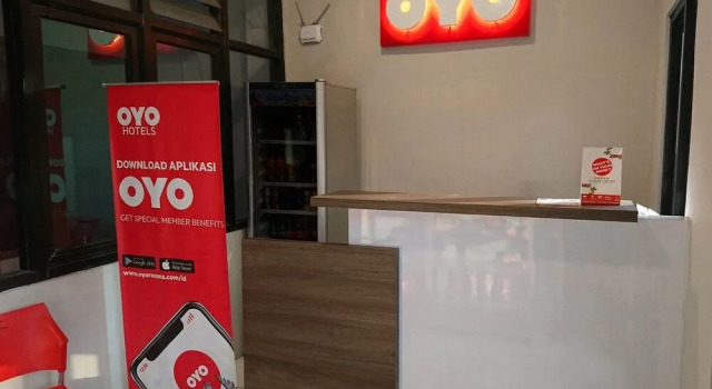 OYO 746 Harmoni, Book Hotel Hotels in Semarang with Parking, near Semawis Market, Parking