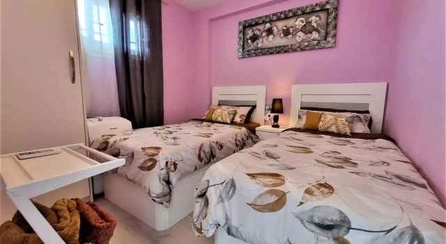 2-Schlafzimmer-Penthouse-Apartment mit frontalem Meerblick