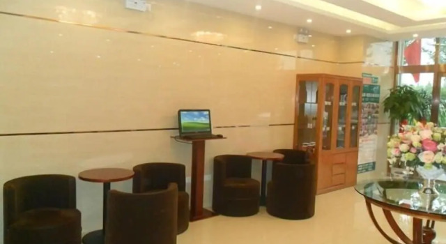GreenTree Inn Tianjin Wuqing Jingbin Industrial Park Chengwang Road Express Hotel