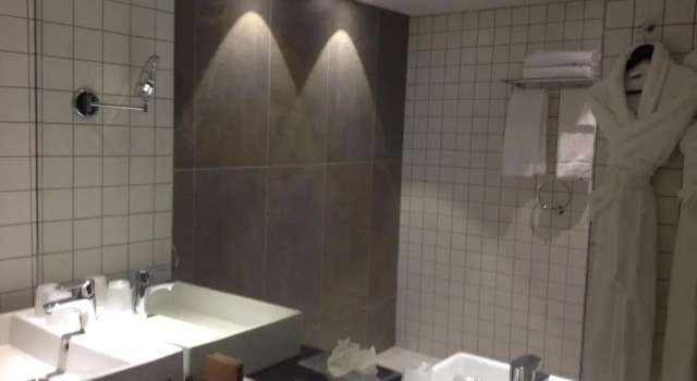 Полулюкс Mercure Villefranche-sur-Saône