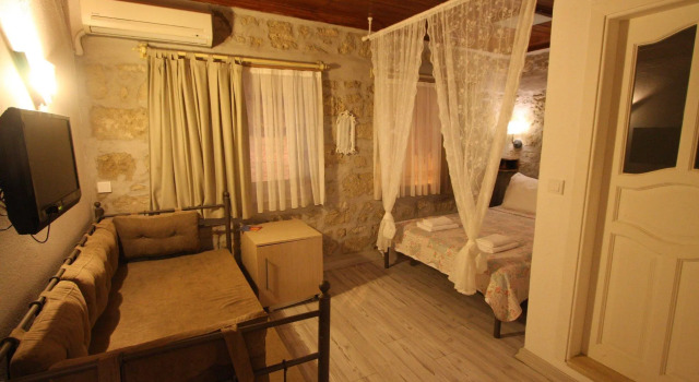 Imerek Stone House Hotel