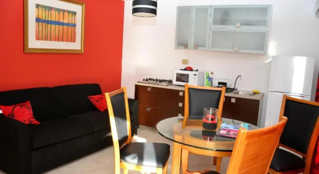 Апартаменты Deluxe Ladybugs Apartments