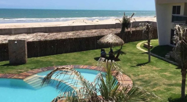 Vilas na Praia Residence, Забронировать Отель Отели Аракати с бассейном, Бассейн