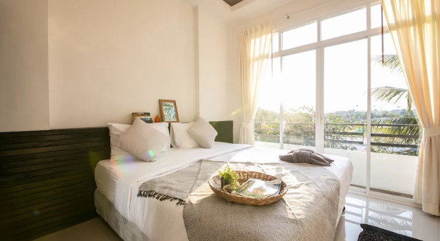 Апартаменты The Ananas Serviced Apartments