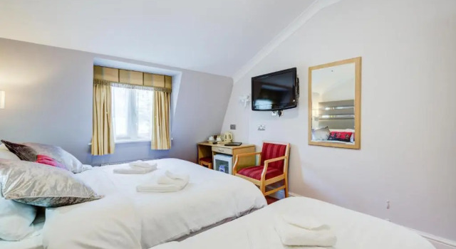 Трёхместный номер Standard KingswayPark Hotel at Park Avenue