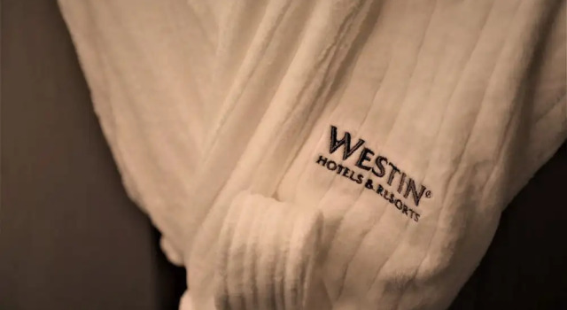 Четырёхместный номер Standard с балконом The Westin Nanjing Resort & Spa