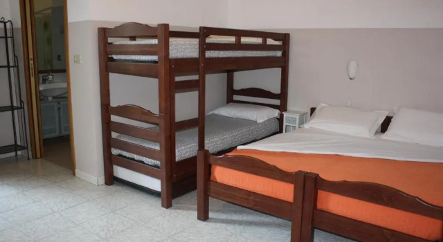 Четырёхместный номер Standard Albergo Avalon