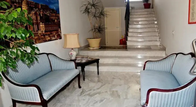 Zefiro Residence, Забронировать Апартаменты/квартира Апартаменты Долины Ното, рядом с Города Валь-ди-Ното в стиле позднего барокко, Апартаменты/квартира
