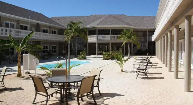 The Alexander Hotel, Book Hotel West End Cayman Islands