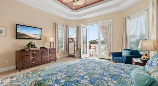 Lost Treasure, New Property, 3 BR+, Guest Suite, Ocean View, Pets, Sleeps 8, Забронировать Гостевой дом Палм-Кост штат Флорида, рядом с Парк Jungle Hut Road