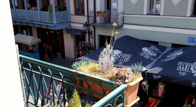 Апартаменты Luxury Historic Apartments "1868 Tbilisi" Best Location