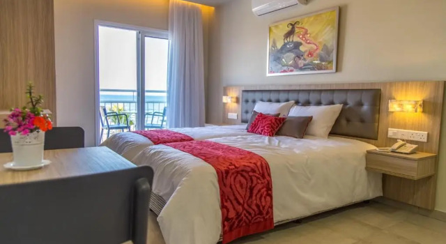 Студия с видом на море Zodiac Hotel Apartments