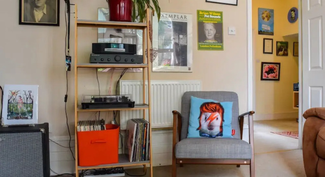 Musical 2 Bedroom Flat by Abbey Road Studios, Забронировать Отель Отели Англии 3 звезды, 3*