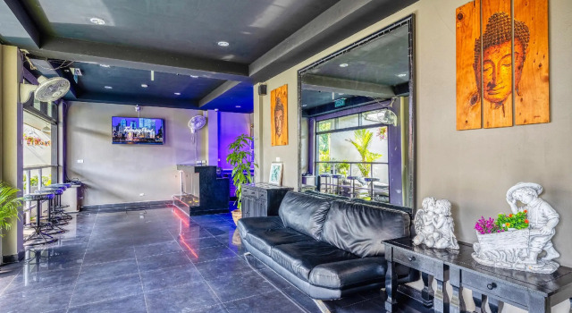 Noble House Patong
