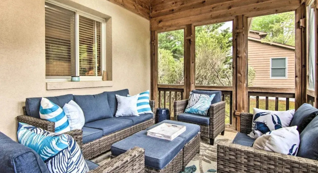 Апартаменты 1 Mi to Bethany Beach: Quiet Home w/ Pool Access