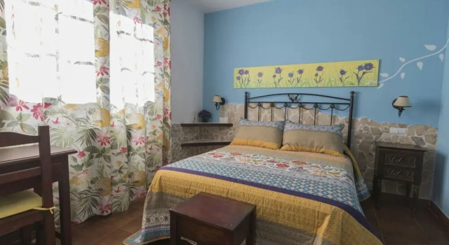 Hotel rural LA CASONA DE TAMAYA, Забронировать Отель Тамахон Guadalajara Province