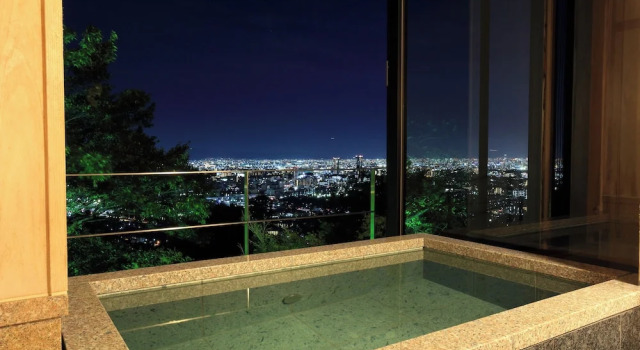 Люкс Luxury 山荘 風の杜 Sanso Kazenomori