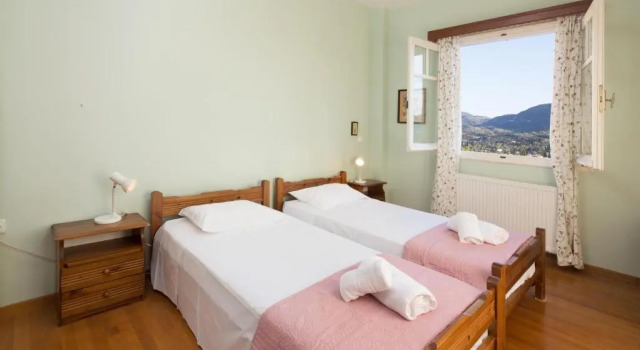 Villa Dorina by Corfuescapes, Забронировать Вилла Отели периферии Ионических островов с парковкой, Парковка