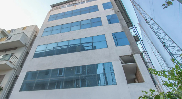 OYO 10527 Varcity Golf View, Забронировать Отель Бангалор штат Карнатака, рядом с Торговый квартал Ганди-Базар