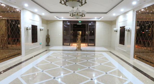 Yunzu Aparthotel (Huanlegu Branch), Varaa Hotelli Songjiang Shanghai