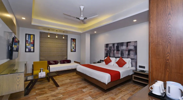Студия Deluxe Staybook Hotel Nitya Maharani