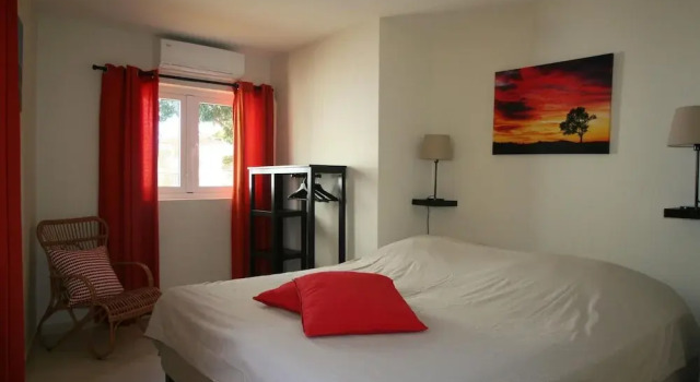 Air-conditioned Mama Sha Apartment Near Jan Thiel