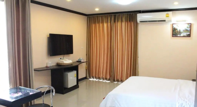 Двухместный номер Standard с балконом и с красивым видом из окна Triton Hotel Nakhonratchasima โรงแรมไททัน