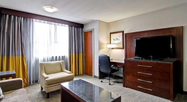 DoubleTree by Hilton - Kamloops, Buchen Sie Hotel Kamloops 